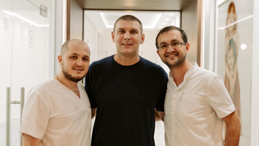 implant dentaire en Moldavie